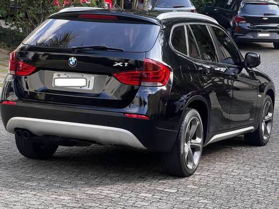BMW-X1-2.0 16V TURBO GASOLINA SDRIVE20I 4P AUTOMÁTICO BMW-X1-2012