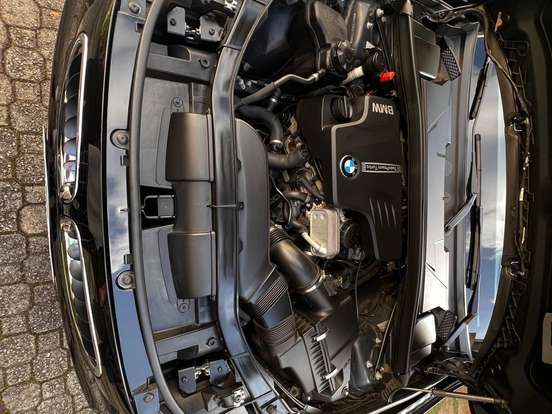 BMW-X1-2.0 16V TURBO GASOLINA SDRIVE20I 4P AUTOMÁTICO BMW-X1-2012