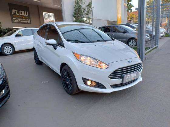 FORD FIESTA 1.6 TITANIUM SEDAN 16V FLEX 4P POWERSHIFT