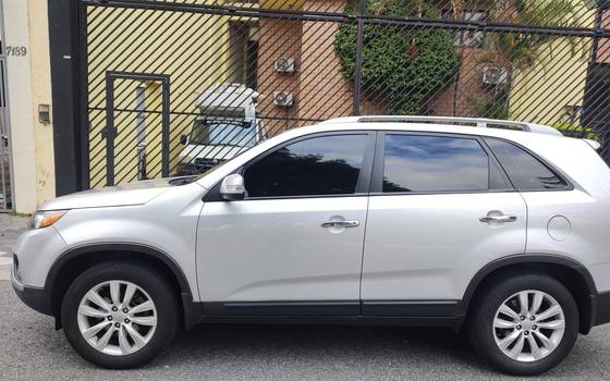 KIA SORENTO 2.4 16V GASOLINA EX AUTOMÁTICO