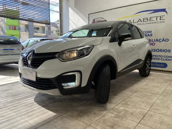 RENAULT CAPTUR 1.6 16V SCE FLEX INTENSE X-TRONIC