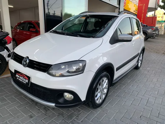 VOLKSWAGEN CROSSFOX 1.6 MI FLEX 8V 4P MANUAL