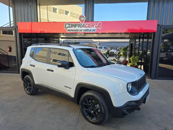 JEEP RENEGADE 2.0 16V TURBO DIESEL MOAB 4P 4X4 AUTOMÁTICO