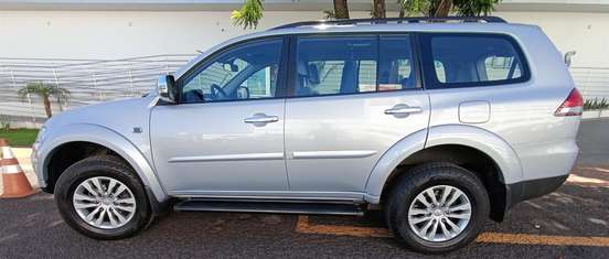 MITSUBISHI-PAJERO DAKAR-2013