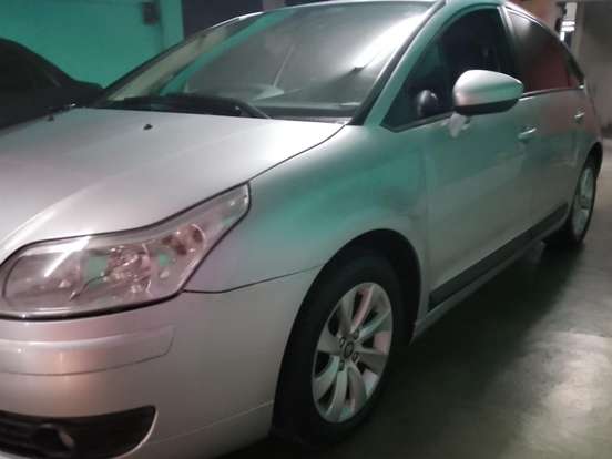 CITROËN-C4-2.0 GLX 16V FLEX 4P AUTOMÁTICO CITROËN-C4-2011