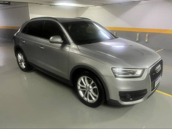 AUDI Q3 2.0 TFSI AMBIENTE QUATTRO 4P GASOLINA S TRONIC