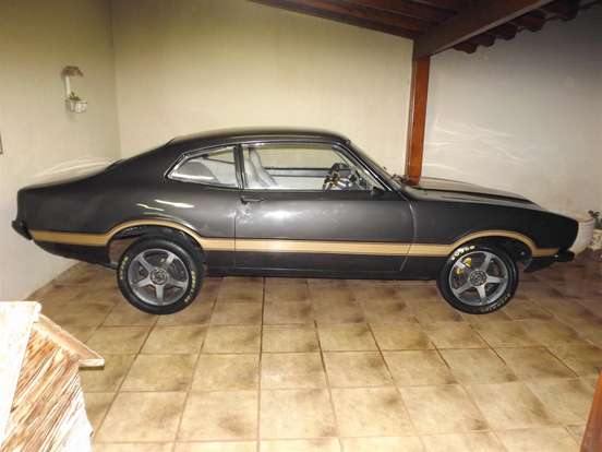 FORD-MAVERICK-1976