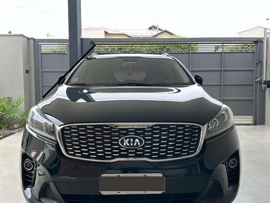 KIA-SORENTO-2.4 16V GASOLINA EX 7L AUTOMÁTICO KIA-SORENTO-2017