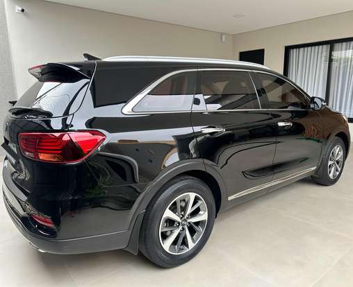 KIA-SORENTO-2017
