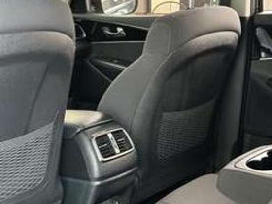 KIA-SORENTO-2.4 16V GASOLINA EX 7L AUTOMÁTICO KIA-SORENTO-2017