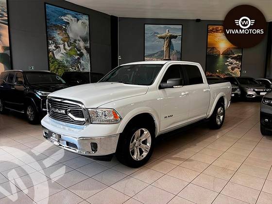 RAM CLASSIC 5.7 V8 GASOLINA LARAMIE CD 4X4 AUTOMÁTICO