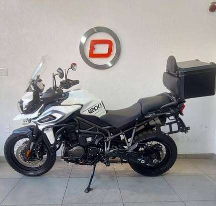 TRIUMPH-TIGER 1200 XCX-2019