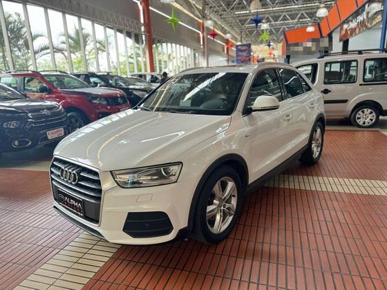 AUDI Q3 2.0 TFSI ATTRACTION QUATTRO 4P GASOLINA S TRONIC