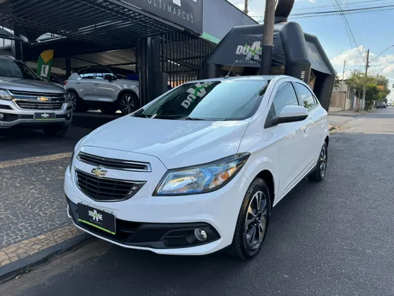 CHEVROLET ONIX 1.4 MPFI LTZ 8V FLEX 4P MANUAL