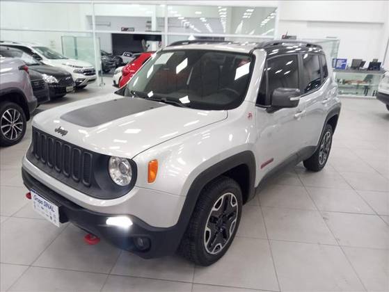 JEEP RENEGADE 2.0 16V TURBO DIESEL TRAILHAWK 4P 4X4 AUTOMÁTICO