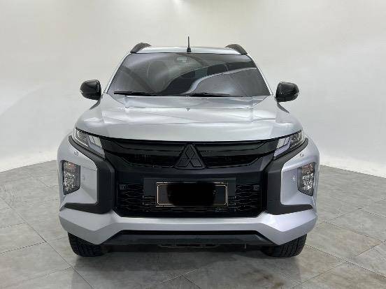 MITSUBISHI L200 TRITON 2.4 16V TURBO DIESEL SPORT HPE-S CD 4P 4X4 AUTOMÁTICO