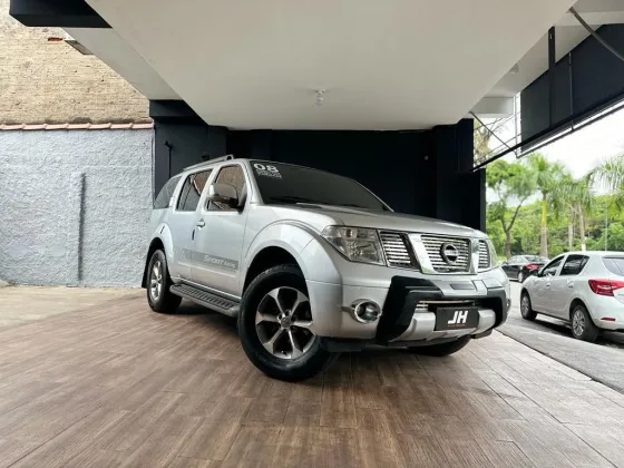 NISSAN PATHFINDER 2.5 SE 4X4 TURBO INTERCOOLER DIESEL 4P AUTOMÁTICO