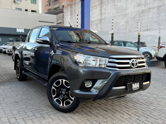 TOYOTA HILUX 2.8 SRV 4X4 CD 16V DIESEL 4P AUTOMÁTICO