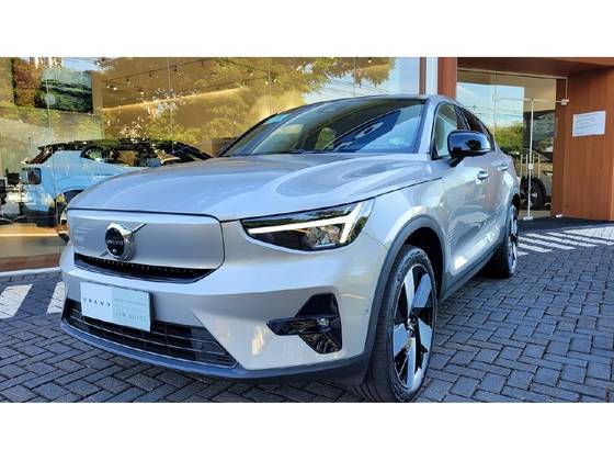 VOLVO C40 P8 RECHARGE TWIN ELECTRIC ULTIMATE AWD