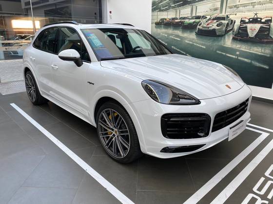 PORSCHE CAYENNE 3.0 V6 E-HYBRID PLATINUM EDITION AWD TIPTRONIC S