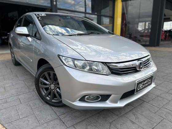 HONDA CIVIC 1.8 LXS 16V FLEX 4P AUTOMÁTICO