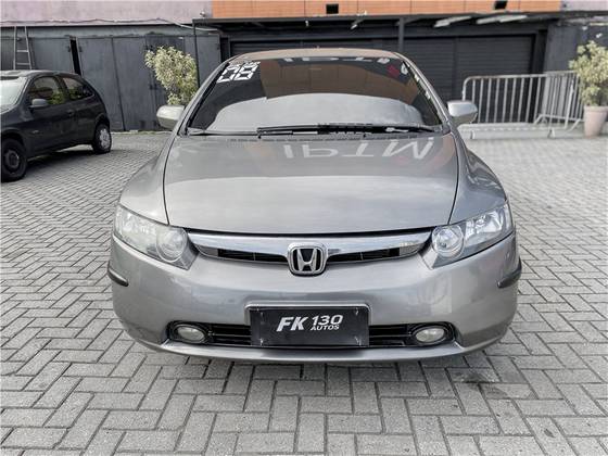 HONDA CIVIC 1.8 LXS 16V FLEX 4P AUTOMÁTICO