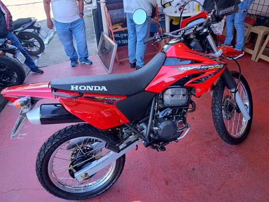 HONDA-XR 250 TORNADO HONDA-XR 250 TORNADO-2005