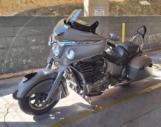INDIAN CHIEFTAIN 