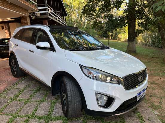 KIA-SORENTO-2015