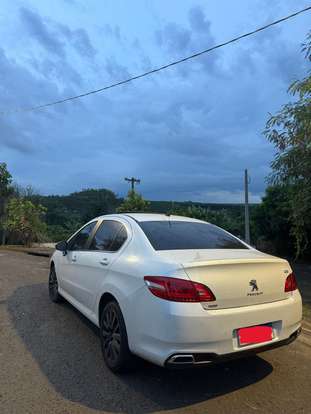 PEUGEOT-408-2017