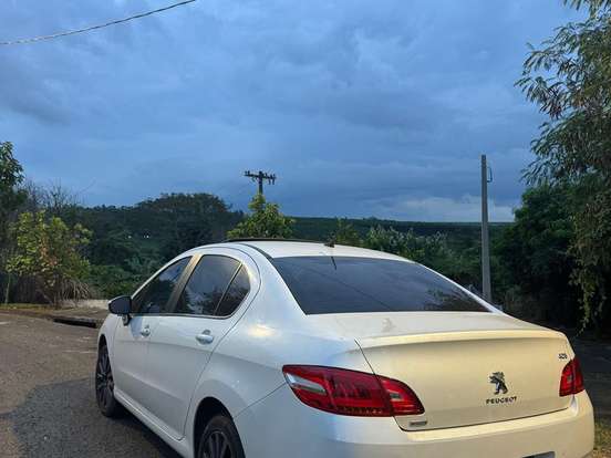 PEUGEOT-408-1.6 GRIFFE 16V TURBO FLEX 4P AUTOMÁTICO PEUGEOT-408-2017