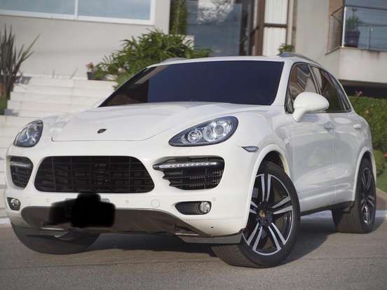 PORSCHE-CAYENNE-4.8 4X4 V8 32V TURBO GASOLINA 4P TIPTRONIC PORSCHE-CAYENNE-2011