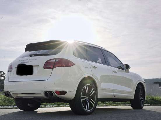PORSCHE-CAYENNE-4.8 4X4 V8 32V TURBO GASOLINA 4P TIPTRONIC PORSCHE-CAYENNE-2011