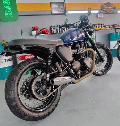 TRIUMPH BONNEVILLE T 100 865 
