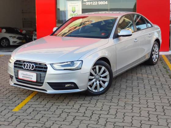 AUDI A4 2.0 TFSI ATTRACTION 180CV GASOLINA 4P MULTITRONIC