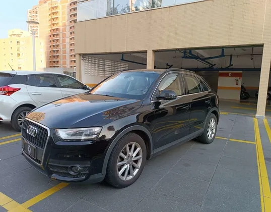 AUDI Q3 2.0 TFSI AMBIENTE QUATTRO 4P GASOLINA S TRONIC