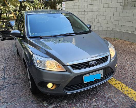 FORD FOCUS 1.6 GL 16V FLEX 4P MANUAL