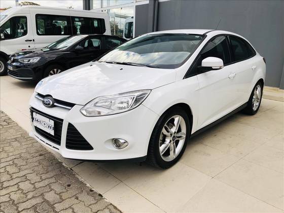 FORD FOCUS 2.0 S SEDAN 16V FLEX 4P POWERSHIFT