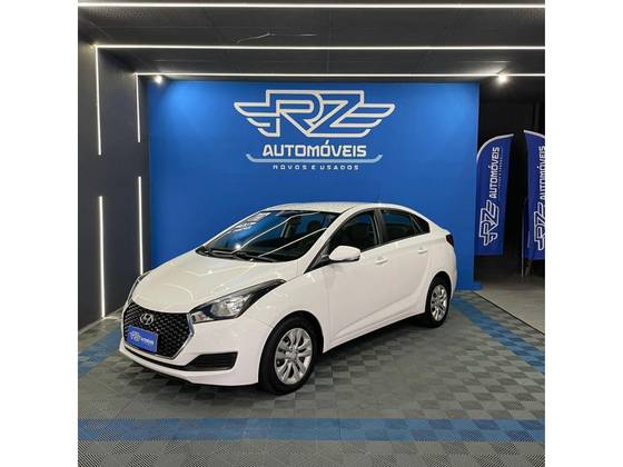 HYUNDAI HB20S 1.0 COMFORT PLUS 12V TURBO FLEX 4P MANUAL