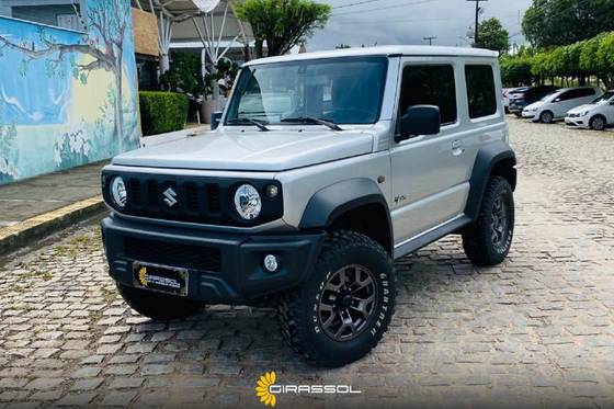 SUZUKI JIMNY 1.5 GASOLINA SIERRA 4YOU 4X4 MANUAL