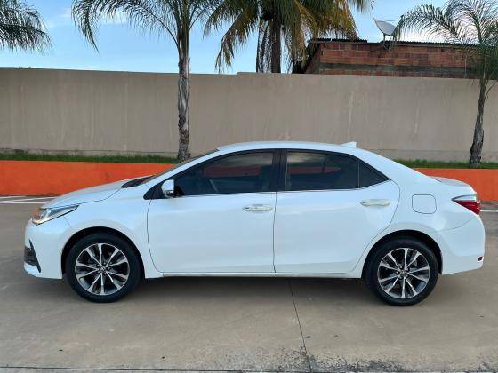 TOYOTA COROLLA 2.0 ALTIS 16V FLEX 4P AUTOMÁTICO