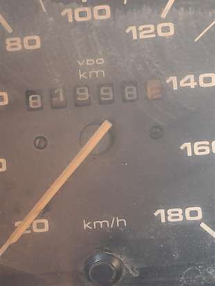VOLKSWAGEN-GOL-1993