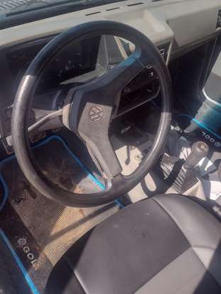 VOLKSWAGEN-GOL-1993