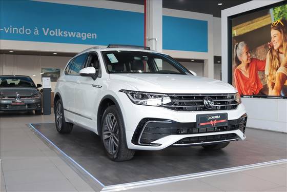 VOLKSWAGEN TIGUAN 2.0 300 TSI GASOLINA ALLSPACE R-LINE AUTOMÁTICO