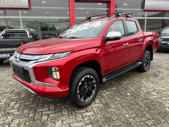 MITSUBISHI L200 TRITON 2.4 16V TURBO DIESEL SPORT HPE CD 4P 4X4 AUTOMÁTICO