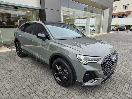 AUDI Q3 2.0 40 TFSI GASOLINA SPORTBACK PERFORMANCE BLACK QUATTRO TIPTRONIC