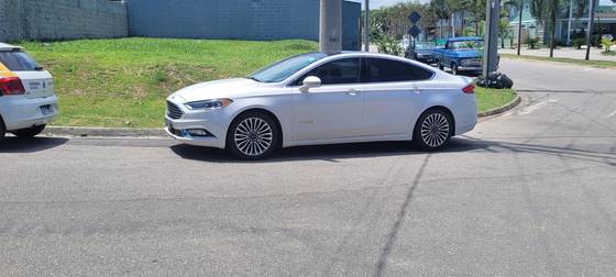 FORD FUSION 2.0 TITANIUM 16V HÍBRIDO 4P AUTOMÁTICO