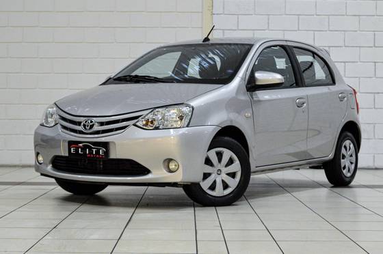 TOYOTA ETIOS 1.5 XS 16V FLEX 4P AUTOMÁTICO