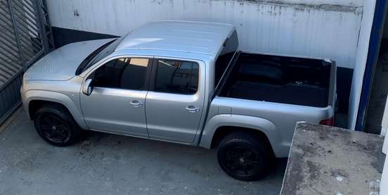VOLKSWAGEN-AMAROK-2013