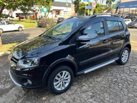 VOLKSWAGEN CROSSFOX 1.6 MI FLEX 8V 4P MANUAL